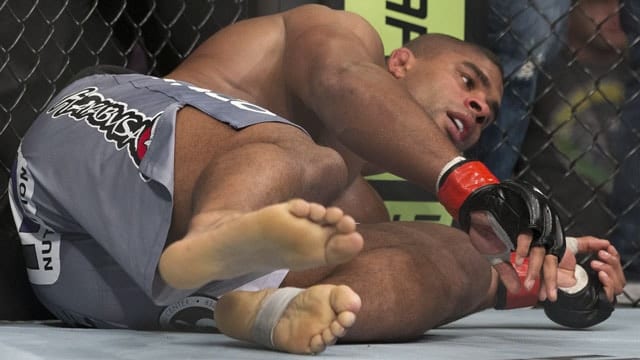 UFC Fight Night 50 Aftermath: Reem’s Chin, Jacare’s Choke, Lauzon’s Record