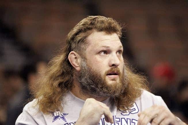 Roy Nelson Jokes He'll Model 'Butt Hurt' Velasquez With 'White Pride' Tattoo 1 RoyNelsonMullet