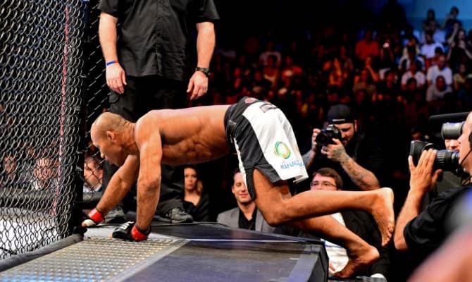 “Jacare” Souza Might ‘Spank’ Someone Before Title Shot