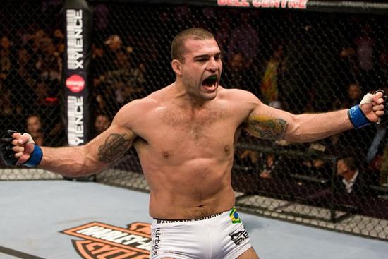 Mauricio Rua Survives Early Scare To Outpoint 'Minotouro' Nogueira 1 shogun rua