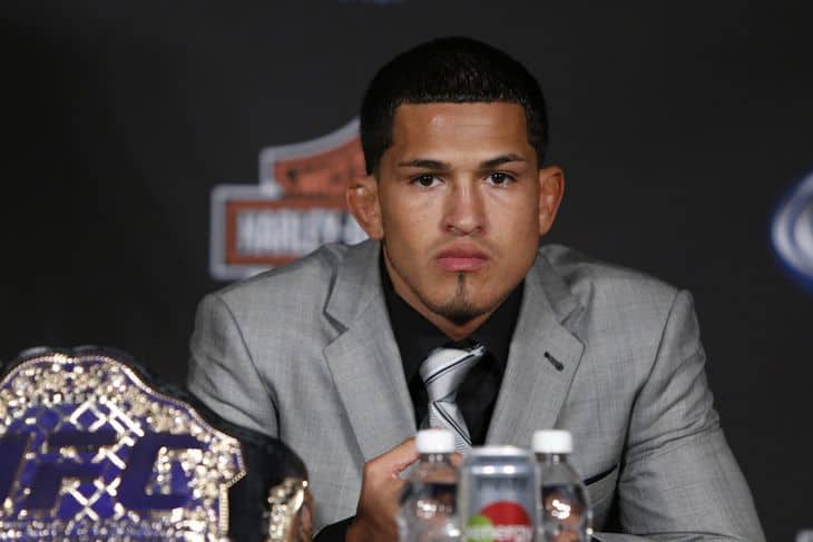 anthony pettis vs rafael dos anjos