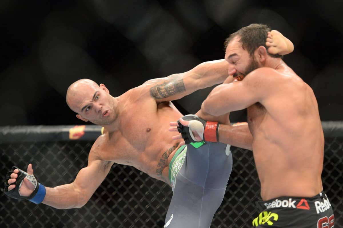 UFC 181: Robbie Lawler vs. Johny Hendricks Full Fight Video Highlights 1 USATSI 8255920
