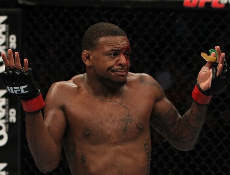 Michael Johnson Outstrikes Artem Lobov In UFC Moncton Co-Main