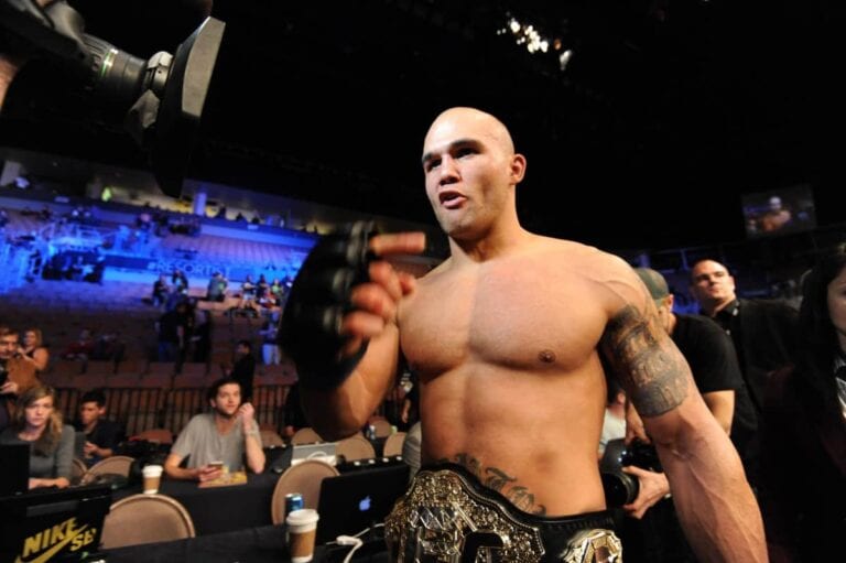 Robbie Lawler Calls Out For Stricter Drug Testing In MMA