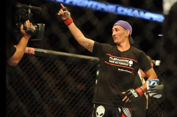 Max Holloway Defeats Charles Oliveira Early Due To Injury