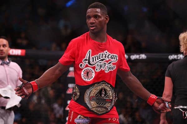 Will Brooks Outlasts Ross Pearson In UFC Debut