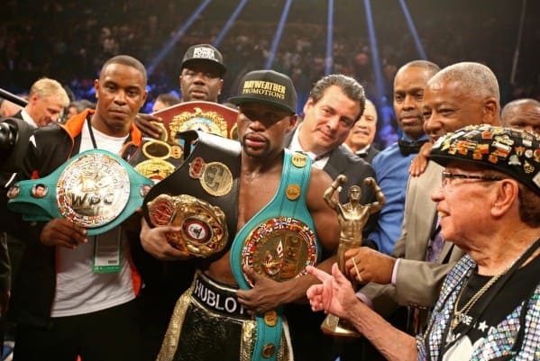 Floyd Mayweather Vacates Titles: 'It's Time For Other Fighters' 1 floyd mayweather