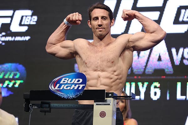Tim Kennedy Calls Out Dan Henderson For Troops Fight