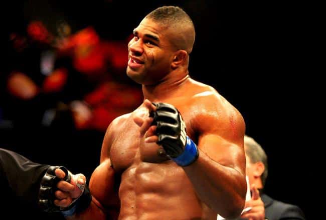 UFC 213 Salaries: Alistair Overeem Makes Bank 1 Alistair Overeem