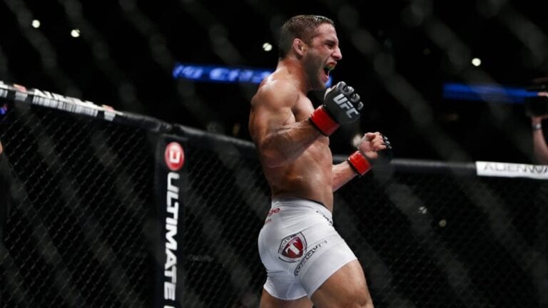 Chad Mendes Predicts Finish Of Conor McGregor Within Three Rounds