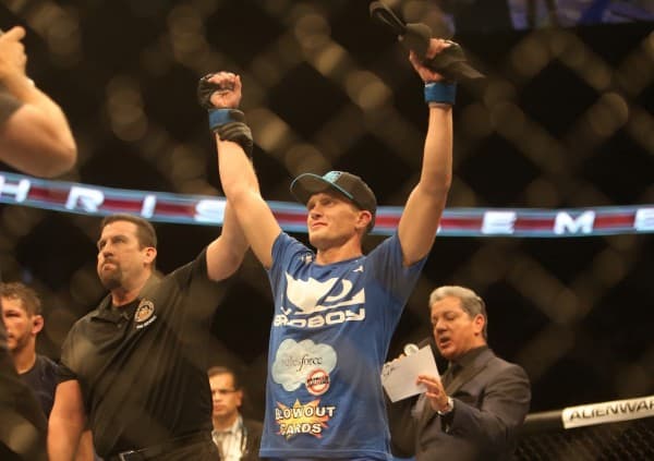 TUF 21 Finale Post-Fight Bonuses: Wonderboy Pockets $50,000