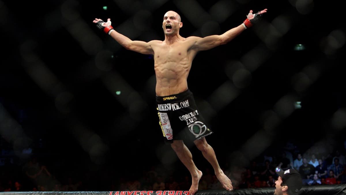 Mike Swick Officially Hangs Up His Gloves 1 mike swick