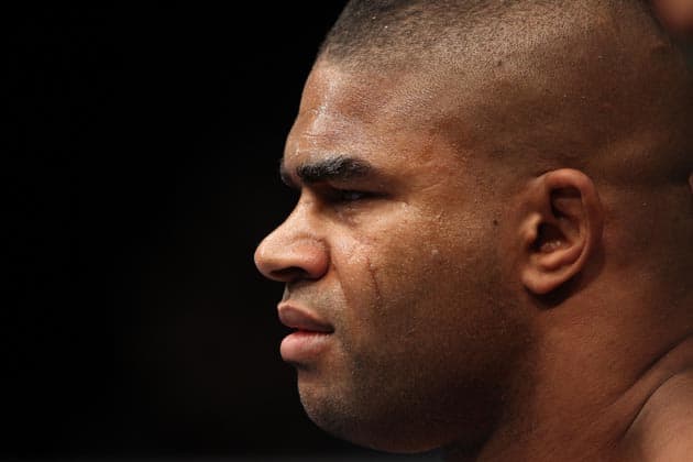 Alistair Overeem Reacts To Mark Hunt’s Cheating Allegations
