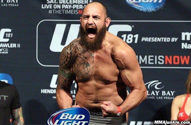 Travis Browne’s Ex-Girlfriend Claims UFC Heavyweight Beat Her Up