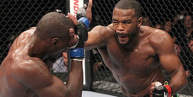 137860631 Rashad Evans punches Phil Davis 20120128225621873 660 320 original crop north1