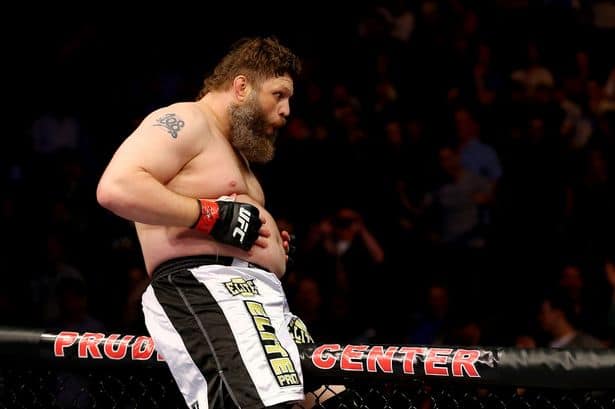 Roy Nelson Is Here To Steal Your Lunch Money
