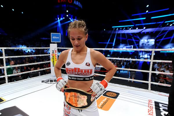 Unbeaten Strawweight Karolina Kowalkiewicz Signs With UFC 1 20130610020414 KowalChoj09
