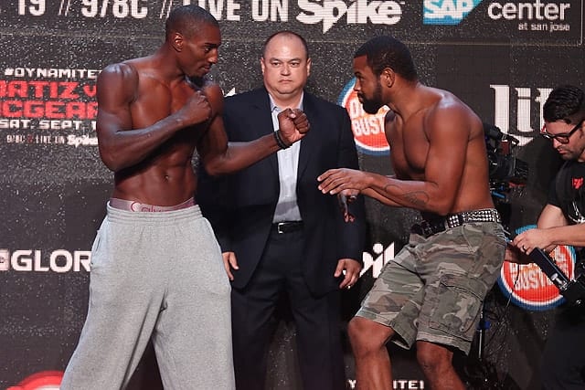 Video: Phil Davis Submits Emanuel Newton With Vicious Kimura 1 20150918073312 5D3 9429