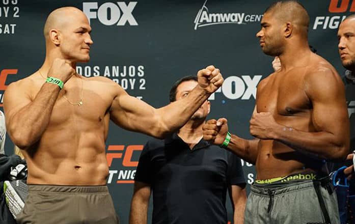 Junior Dos Santos vs. Alistair Overeem