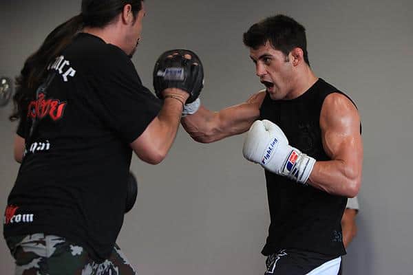 And New! Four Reasons Dominick Cruz Will Dethrone TJ Dillashaw 2 Dom Cruz 1