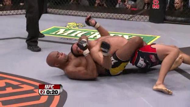 Anderson Silva vs. Dan Henderson