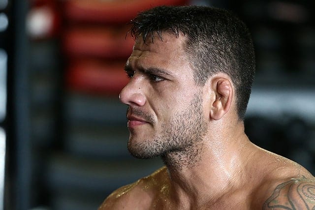 Rafael dos Anjos Earns Decision Win Over Tarec Saffiedine