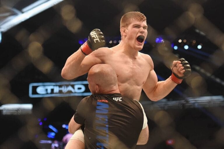 Jake Matthews Wears Down Johnny Case For Submission Win