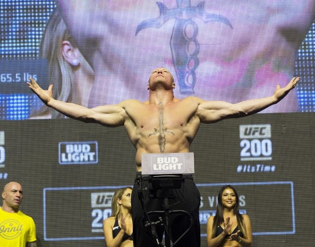 Brock Lesnar UFC 200 Weigh in