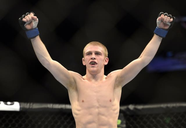 Justin Scoggins Pulls Out Of Bout With Ian McCall At UFC 201