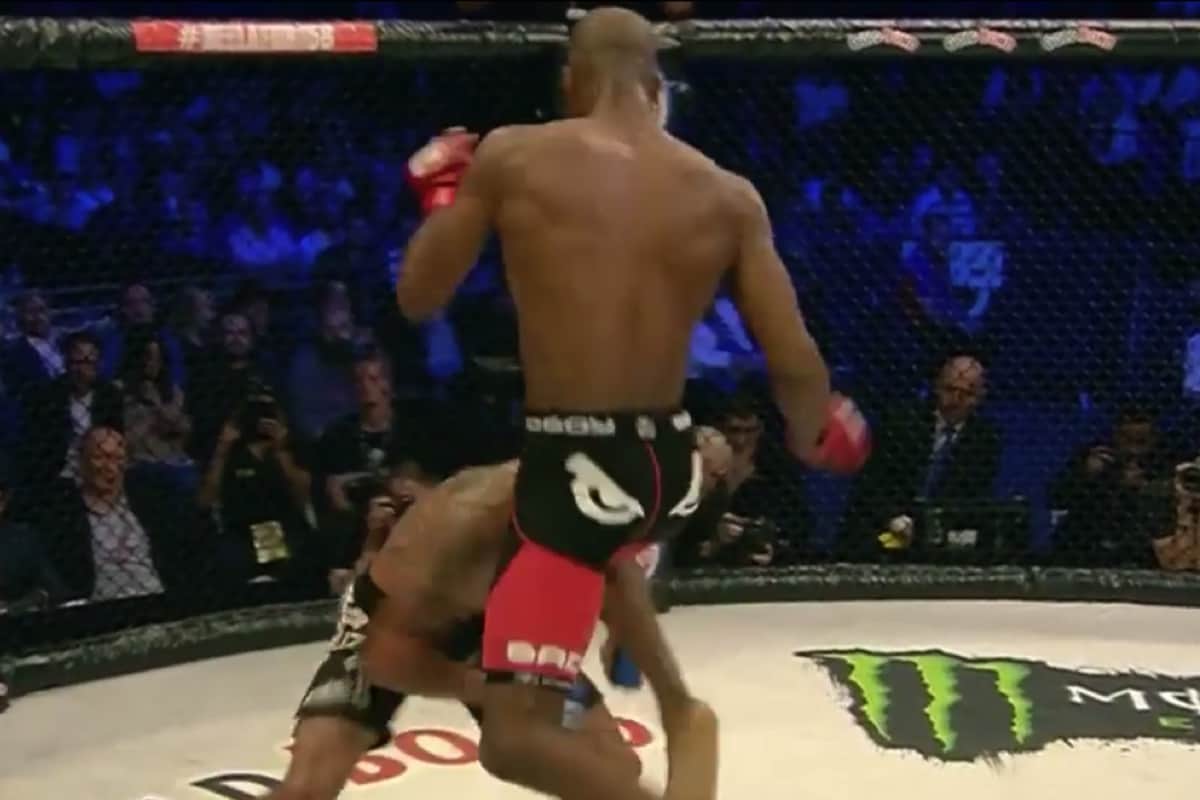 Best Of The Best: The Top 12 MMA Knockouts Of 2016 11 MichaelPageKneeCyborg