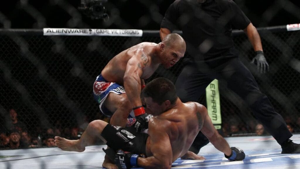 Eight Times Robbie Lawler Absolutely Destroyed His Opponent 7 Robbie Lawler vs. Bobby Voelker