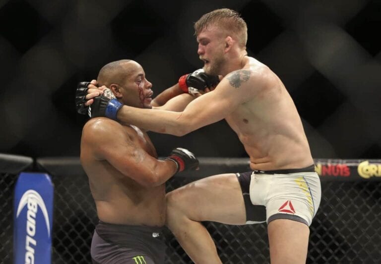 Alexander Gustafsson Says Cormier Should Vacate Light Heavyweight Title