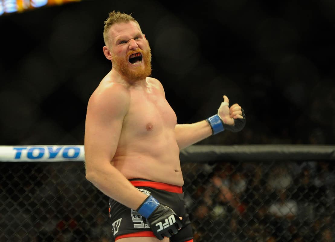 Josh Barnett Survives Eye Poke, Submits Andrei Arlovski 1 USATSI 7411201