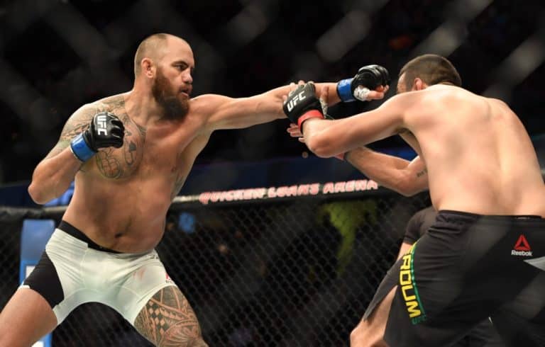 Graphic Images: Travis Browne’s Gruesome Dislocated Finger At UFC 203