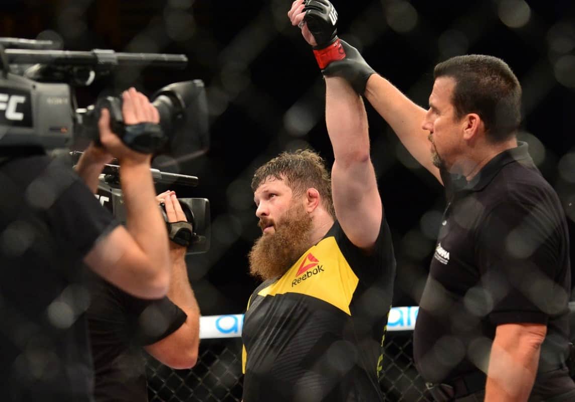 Video: Watch Roy Nelson Kick John McCarthy After Knockout 1 USATSI 9563395 168382968 lowres