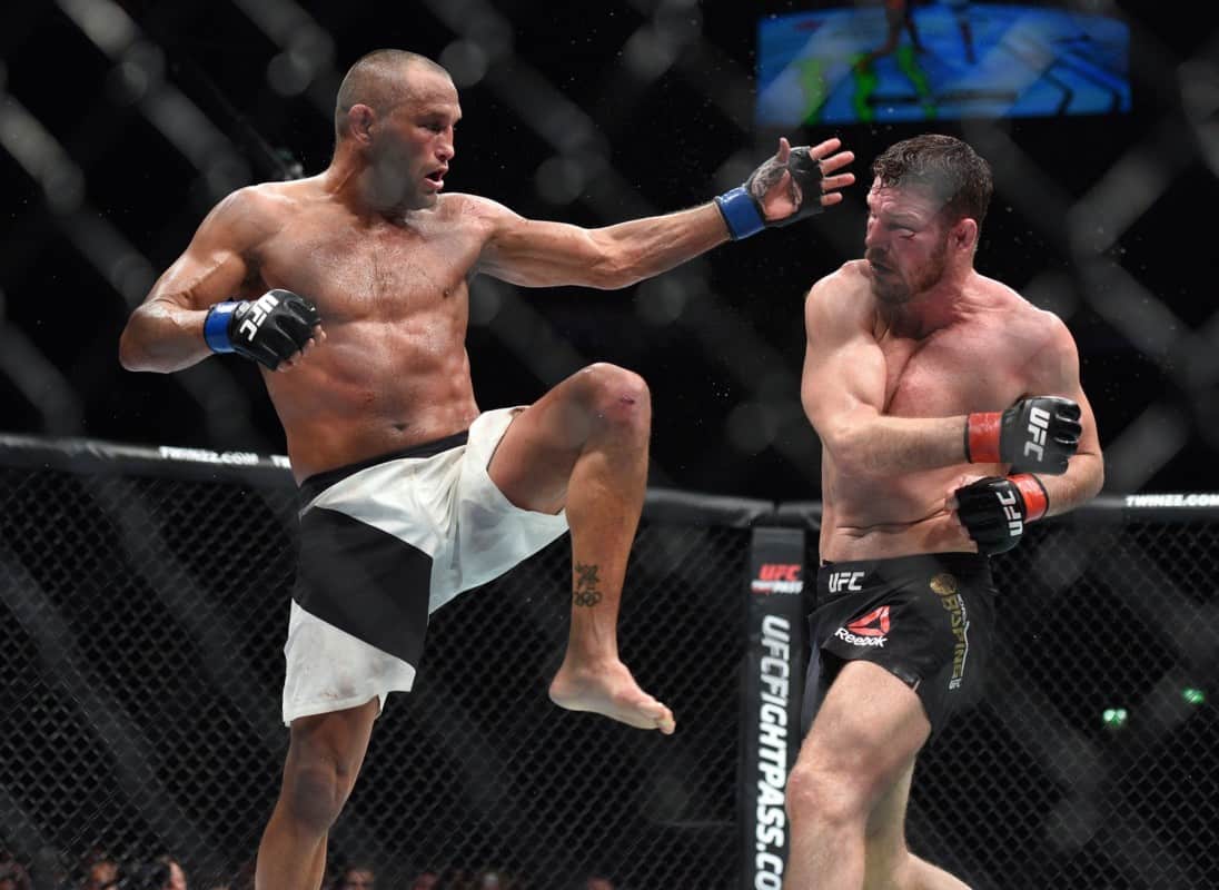UFC 204 Bonuses: Bisping, Henderson Take Home Extra $50,000 1 USATSI 9597571 168382968 lowres