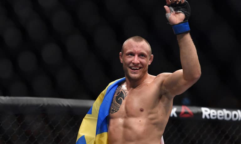 Jack Hermansson Runs Through Alex Nicholson in First Round