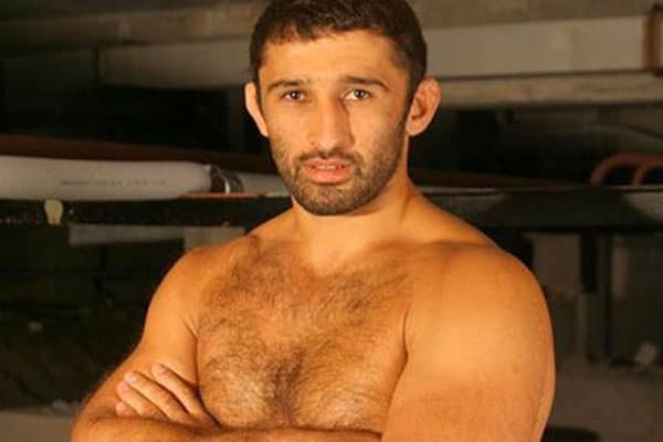 10 MMA Fighters Who Passed Away In 2016 9 Amar Suloev