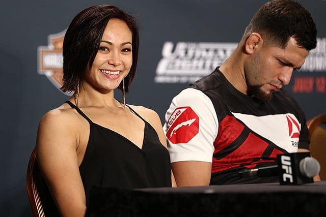 UFC on FOX 22 Post-Fight Press Conference 1 HottiePresser