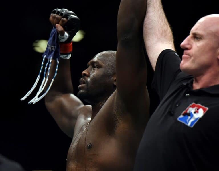 Jared Cannonier Defeats Ion Cutelaba In Wild Fracas
