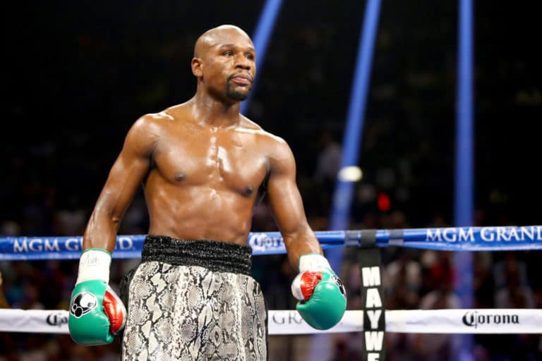 Floyd Mayweather Recruits Ranked UFC Lightweight For McGregor Camp