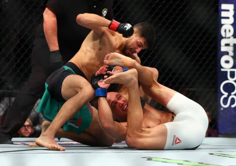 UFC Fight Night 103 Bonuses: Yair Rodriguez Cashes Extra $50,000