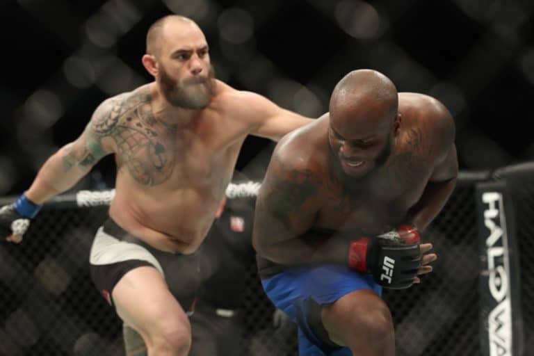 Derrick Lewis Held Stomach To Avoid ‘Crapping In Cage’