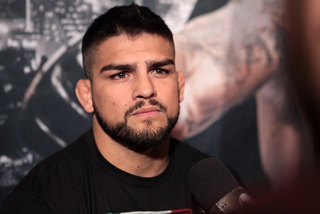 Kelvin Gastelum Won’t Respect Vitor Belfort In The Cage