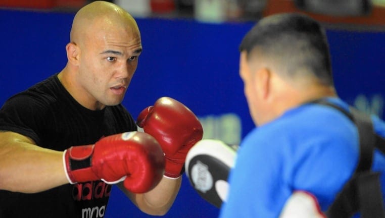 Video: Robbie Lawler Trains With New Team