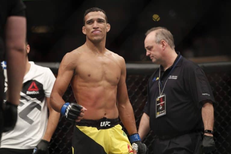 Video: Charles Oliveira Spars With Two People At Same Time