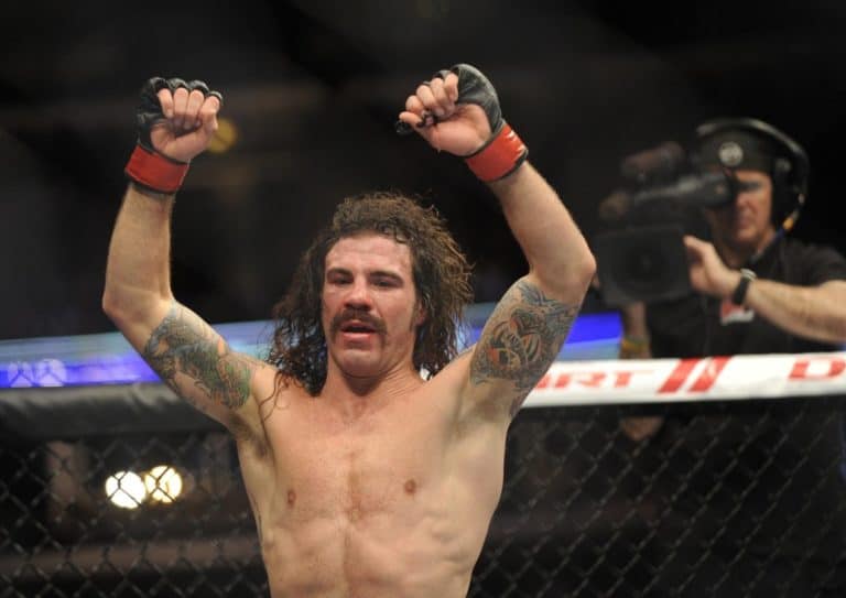 UFC Fight Night 112 Preliminary Results: Clay Guida Dominates Erik Koch