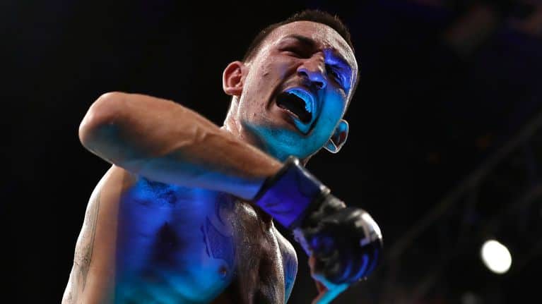 Max Holloway Explains Why He’ll Wait To Make Weight Class Change