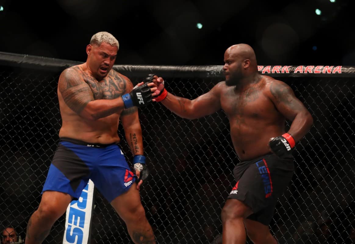 UFC Fight Night 110 Bonuses: Heavyweight Slugfest Earns 'Fight Of The Night' 1 USATSI 10102841 168382968 lowres
