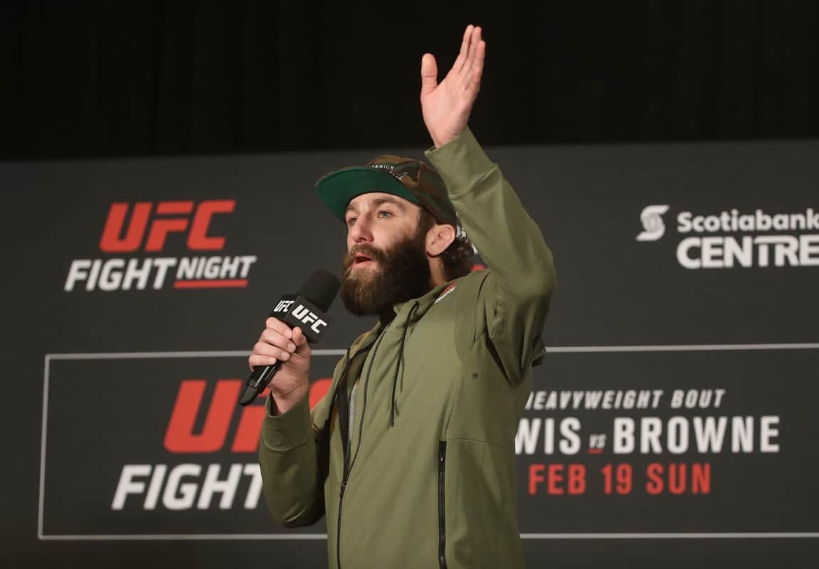 Michael Chiesa Pressing Charges On Conor McGregor After Brooklyn Bus Assault 1 USATSI 9885965 168382968 lowres